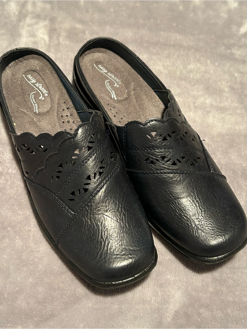 Easy Street Comfort Wave Slip On Shoes